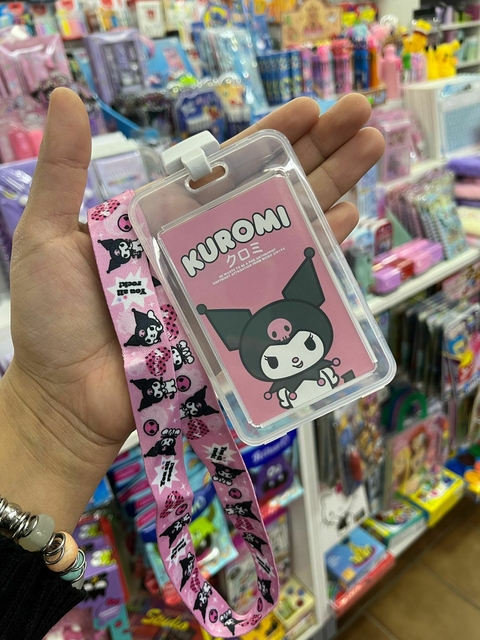 Porta sube Kuromi