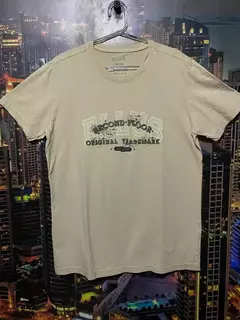 009-002 Camiseta Ellu - Bege - comprar online