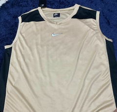 022-002 Regata Dry Fit Nik - Bege - comprar online