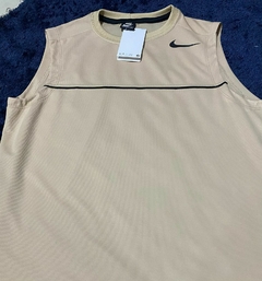 022-002 Regata Dry Fit Nik - Bege - comprar online
