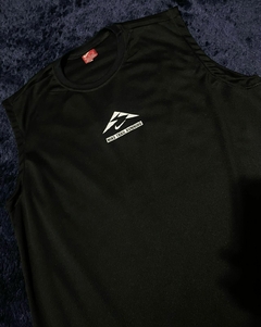 022-002 Regata Dry Fit Nik - Preta - comprar online