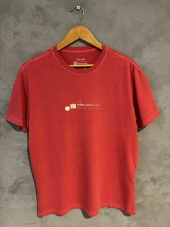 005-647 Camiseta OSK - vermelha - comprar online