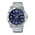 Relógio Casio MTPVD01D com fundo azul e pulseira prateada masculino