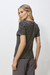 Camiseta Listrada Nancy Preta - comprar online