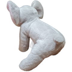 Elefante mini realista en internet