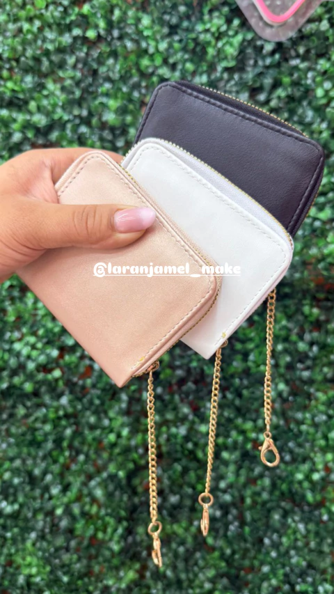 CARTEIRA COM CORDÃO