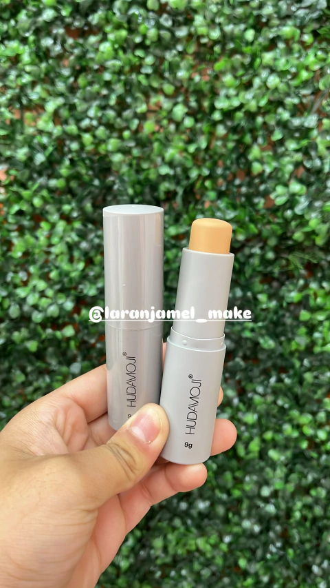 CORRETIVO EM BASTÃO HUDAMOJI - comprar online