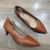 Scarpin Clássico Numeração Especial, Salto Fino 5 cm. em Napa Sintética e com forro Espumado - comprar online