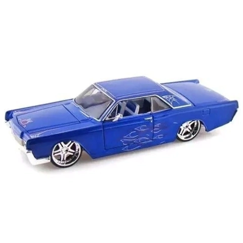 Lincoln Continental 1966 All Stars Series 1/26 Scale - Maisto - buy online