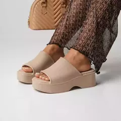 Gomon sueco 2025 beige