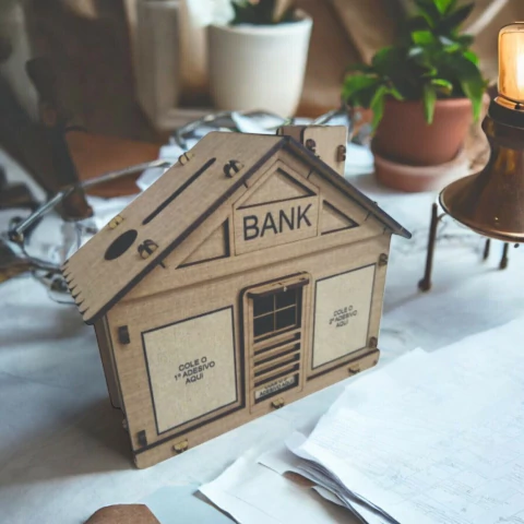 Cofrinho Cofre CASA BANCO Dinheiro Woodbox Japones Poupança C