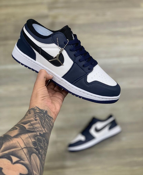 Jordan 1 Low