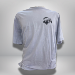 Camiseta Cinza Claro Picape na internet