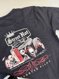 Camiseta Preta Roadster M. Curta - Street Hot