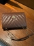 Bolsa Marrom Couro Hendy Bag Com Alça De Correntes Thais - Hendy Bag | Bolsas de Qualidade e Estilo para Elevar seu Look