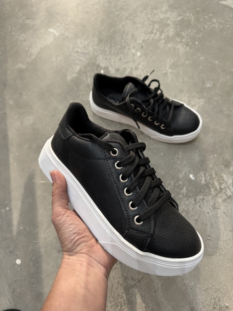 Banner de la categoría Zapatillas y Borcegos