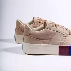 ZAPATILLA CAMINO BEIGE en internet