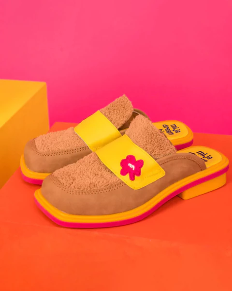 POPPY FLOWER CAMEL - comprar online