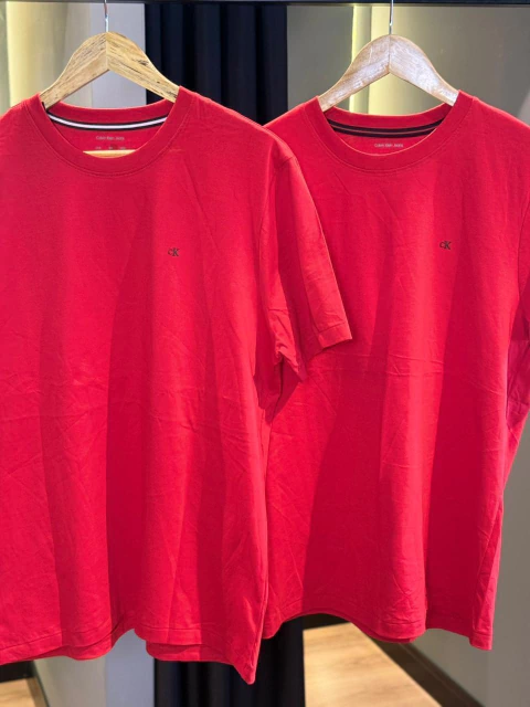 Camiseta Importada Calvin Klein - comprar online