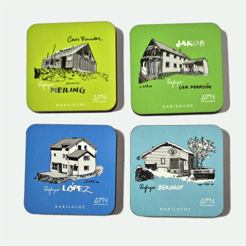 Pack de 4 Imanes - Refugios de Montaña: Meiling, Jakob, López y Berghof. - comprar online