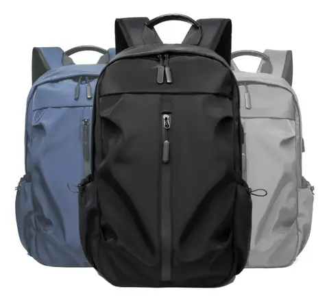 Mochila Impermeable con Puerto USB