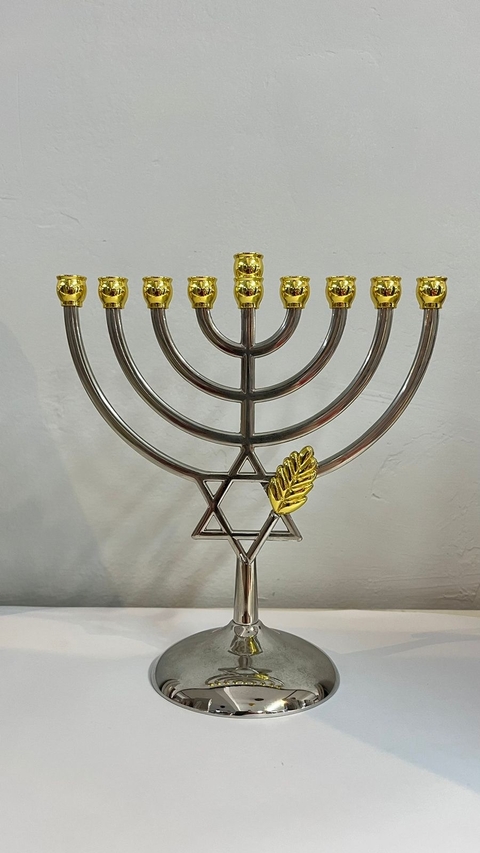 Menorah / Chanukiá Folheado a ouro - Estrela de Davi 18cm