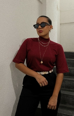 T-Shirt Zoe Gola Alta - Cherry Red