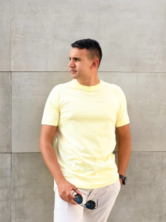 Basic Long Masculina - Amarelo