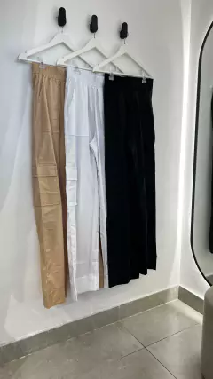 Calça Cargo - Preta - KLES