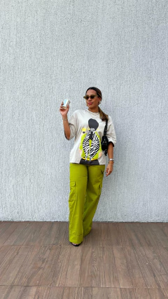 T-Shirt Oversized Mulher - Laço Zebra - KLES