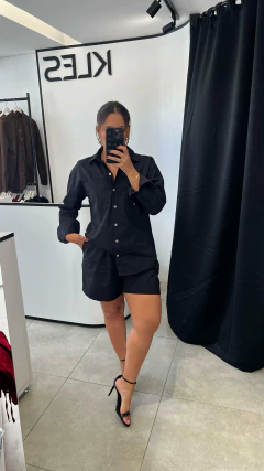 Short Cléo - Preto na internet