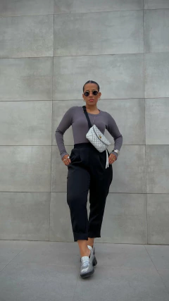 Imagem do Manga Longa Canelada Jade - Cinza