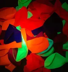 Globos Luminosos Fluo Led X 12 Unidades De 9" Brilla Con Luz Uv - tienda online