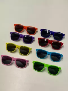 Anteojos De Sol X 10 Lentes Colores Cotillon Carioca - comprar online
