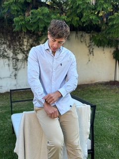 CAMISA POLO CLASSIC FIT CELESTE - tienda online