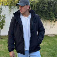 CAMPERA UNDER ARMOUR 2 en 1