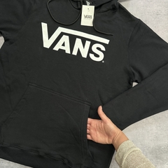 Imagen de BUZO HOODIE VANS NEGRO