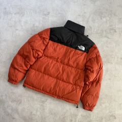CAMPERA TNF NUPTSE LADRILLO en internet