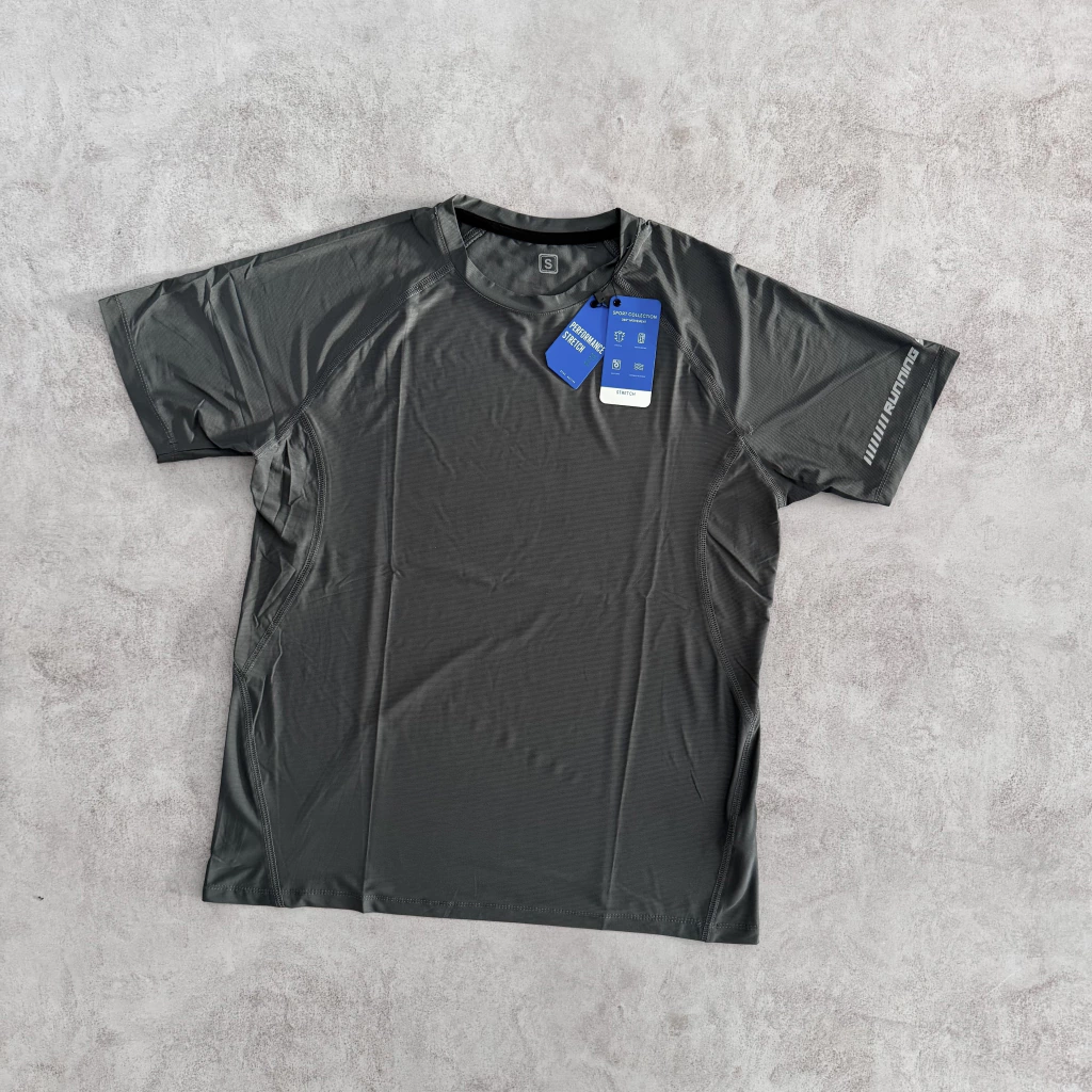 REMERA DE ENTRENAMIENTO GRIS