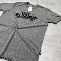 REMERA VANS OTW GRIS en internet