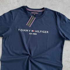 REMERA TOMMY AZUL MARINO - comprar online
