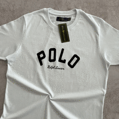 REMERA POLO URBAN BLANCA - comprar online