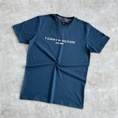 REMERA TOMMY PETROLEO