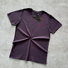 REMERA POLO CLÁSICA MORADO