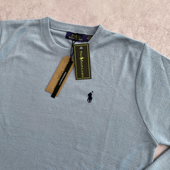 SWEATER POLO CLÁSICO CELESTE B en internet