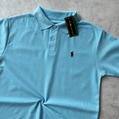 CHOMBA POLO CELESTE B en internet
