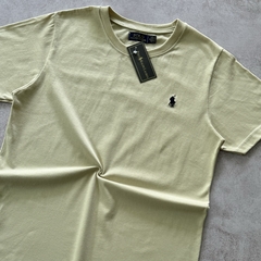 REMERA POLO CLÁSICA ARENA - comprar online