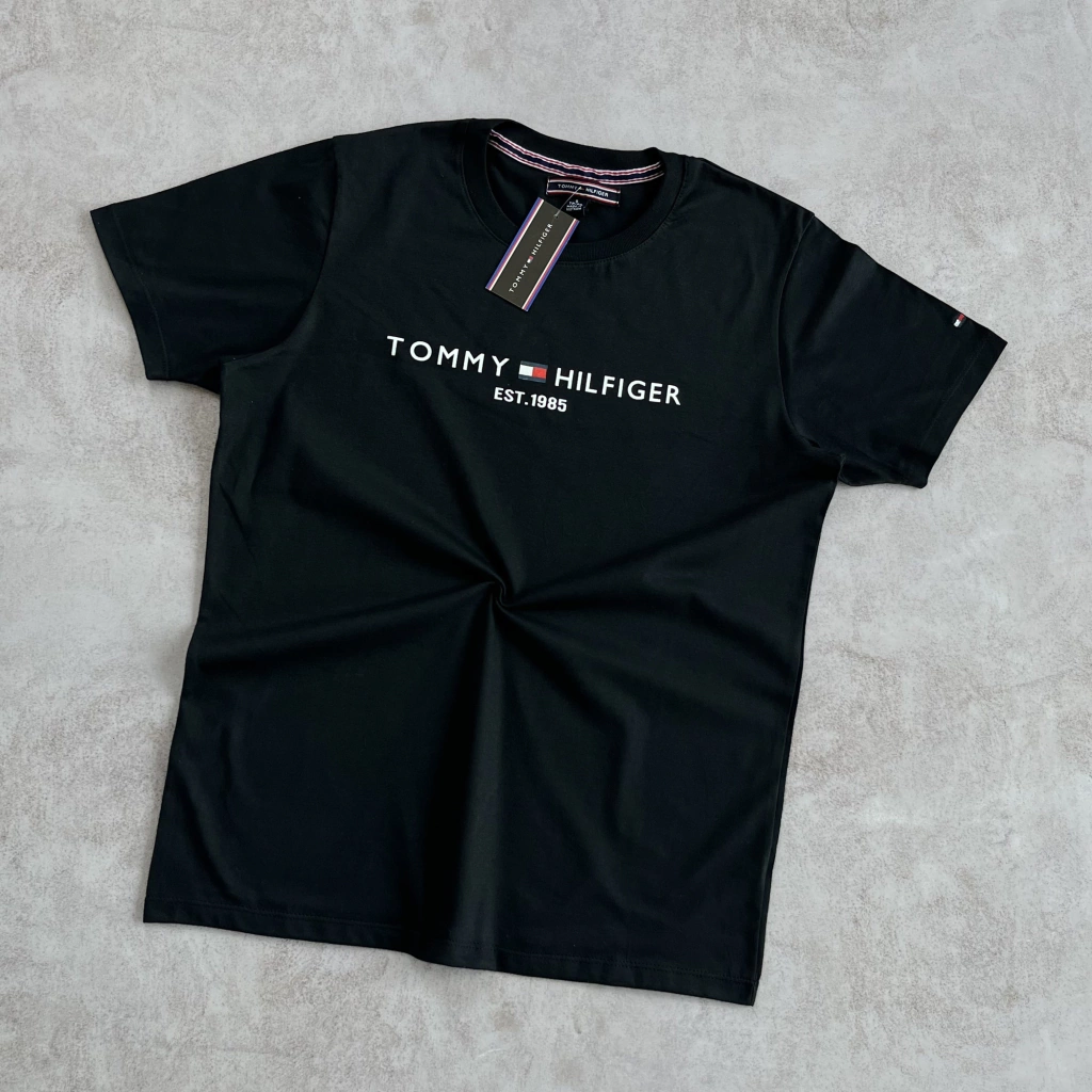 REMERA TOMMY NEGRO