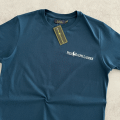 REMERA POLO MINIMAL PETROLEO - comprar online