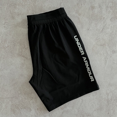 SHORT DE ENTRENAMIENTO UNDER NEGRO - tienda online